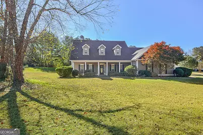 100 Clydesdale Court, Tyrone, GA 30290 - Photo 3