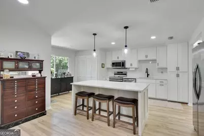 243 Tennessee Avenue, Saint Simons, GA 31522 - Photo 15