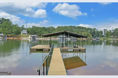 71 Woodlake Crt, Hartwell, GA 30643 - Photo 3