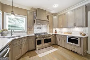 5025 Towne Lake Hill N, Woodstock, GA 30189 - Photo 29