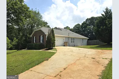 125 Planters Walk, Locust Grove, GA 30248 - Photo 3