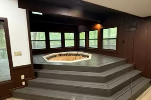 352 N Peak Dr, Alpharetta, GA 30022 - Photo 23