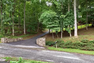 1512 Smithfield Ln, Young Harris, GA 30582 - Photo 35