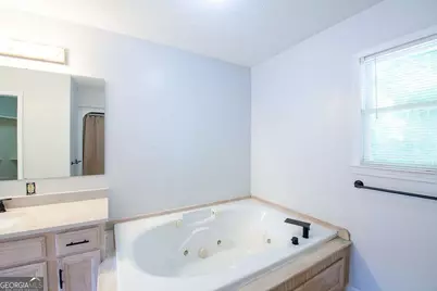 102 Lindsey Court NE, Calhoun, GA 30701 - Photo 27
