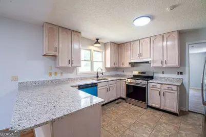 102 Lindsey Court NE, Calhoun, GA 30701 - Photo 15
