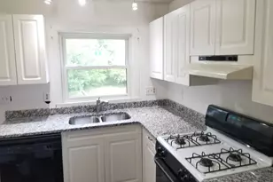 5066 Phillips Dr, Forest Park, GA 30297 - Photo 3