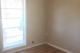 2076 Campfire Dr, Riverdale, GA 30296 - Photo 9