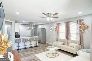 1827 Dunlap Ave, East Point, GA 30344 - Photo 29