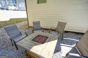 1827 Dunlap Ave, East Point, GA 30344 - Photo 33