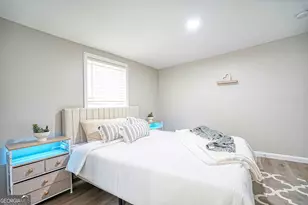 1827 Dunlap Ave, East Point, GA 30344 - Photo 17