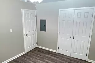 1255 Pine Ave, East Point, GA 30344 - Photo 11