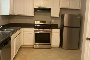 553 Wren Walk, Stone Mountain, GA 30087 - Photo 3