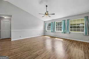 107 Woodridge Ct S, Kingsland, GA 31548 - Photo 9