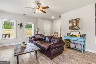 171 Strickland Loop, Forsyth, GA 31029 - Photo 9
