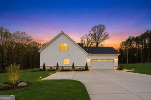 171 Strickland Loop, Forsyth, GA 31029 - Photo 3