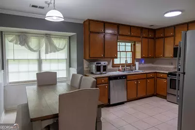 4311 SE Derbyshire Trace SE, Conyers, GA 30094 - Photo 7