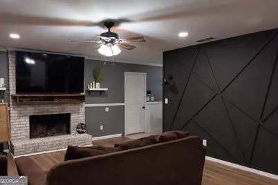 4311 SE Derbyshire Trace SE, Conyers, GA 30094 - Photo 3