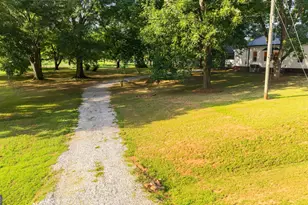 269 Martin Dairy Rd, Milner, GA 30257 - Photo 15