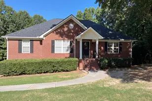 144 Mims Dr, Calhoun, GA 30701 - Photo 1