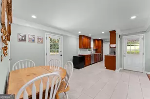 309 W Franklin St, Toccoa, GA 30577 - Photo 11