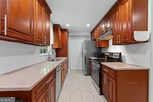 309 W Franklin St, Toccoa, GA 30577 - Photo 13