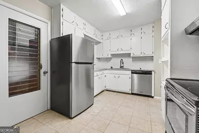 3934 Ensign Court, Atlanta, GA 30341 - Photo 7