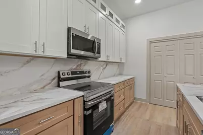 2376 Pryor Rd, Atlanta, GA 30315 - Photo 19