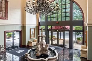 3334 Peachtree Rd NE, Atlanta, GA 30326 - Photo 25