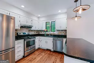 4470 B Clark Rd, Gainesville, GA 30506 - Photo 3