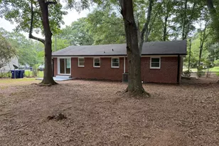 135 Martha St, Winder, GA 30680 - Photo 63