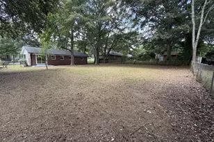 135 Martha St, Winder, GA 30680 - Photo 65