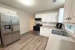 135 Martha St, Winder, GA 30680 - Photo 27