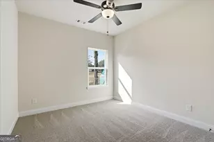 67 Wright St, Lavonia, GA 30553 - Photo 9