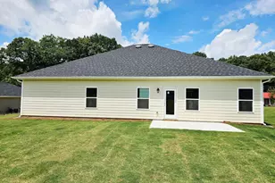 313 Angela Ave, Bowdon, GA 30108 - Photo 17