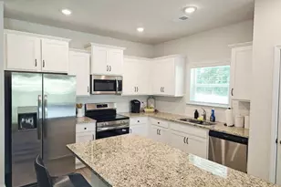 100 Scarlett Pl Dr, Bowdon, GA 30108 - Photo 9