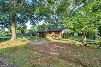 413 Davis Drive, Centerville, GA 31028 - Photo 1