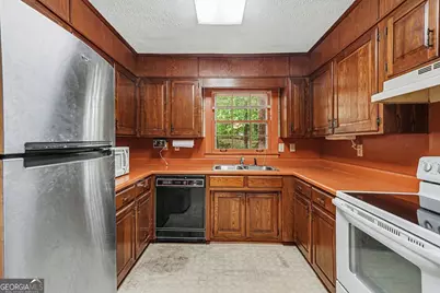 3642 Rainbow Circle SW, Snellville, GA 30039 - Photo 19