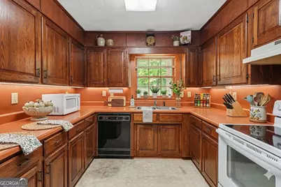 3642 Rainbow Circle SW, Snellville, GA 30039 - Photo 21