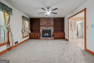 3642 Rainbow Circle SW, Snellville, GA 30039 - Photo 13