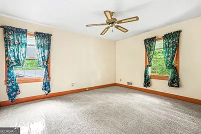 3642 Rainbow Circle SW, Snellville, GA 30039 - Photo 15
