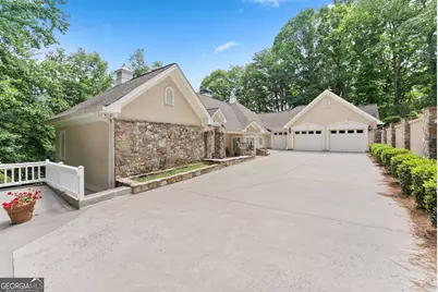 2200 Orchard Drive, Clarkesville, GA 30523 - Photo 7