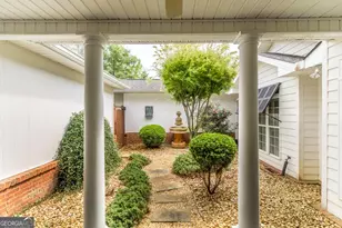 856 Tufthunter, Macon, GA 31210 - Photo 35