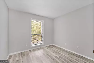 308 Cumberland Court SE, Smyrna, GA 30080 - Photo 17