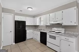 2579 Anthony Dejuan Pkwy, Hephzibah, GA 30815 - Photo 9