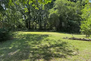 2751 Horseshoe Dr, Macon, GA 31211 - Photo 7