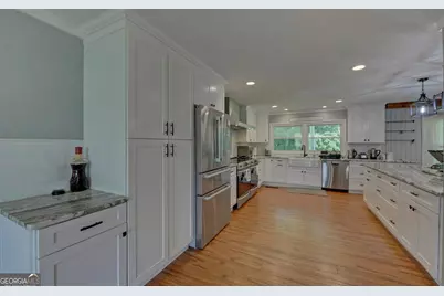 6077 Highway 332, Hoschton, GA 30548 - Photo 9