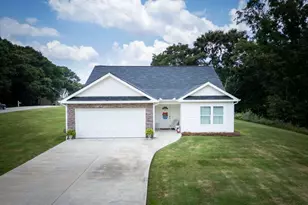25 Tyrus Ln, Royston, GA 30662 - Photo 1
