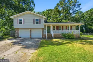 372 Plantation Blvd, Lawrenceville, GA 30046 - Photo 1