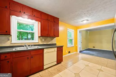 372 Plantation Boulevard, Lawrenceville, GA 30046 - Photo 17
