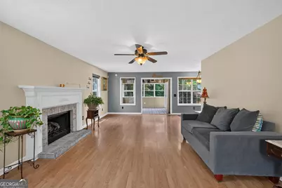 400 Nicole Court, Winder, GA 30680 - Photo 13